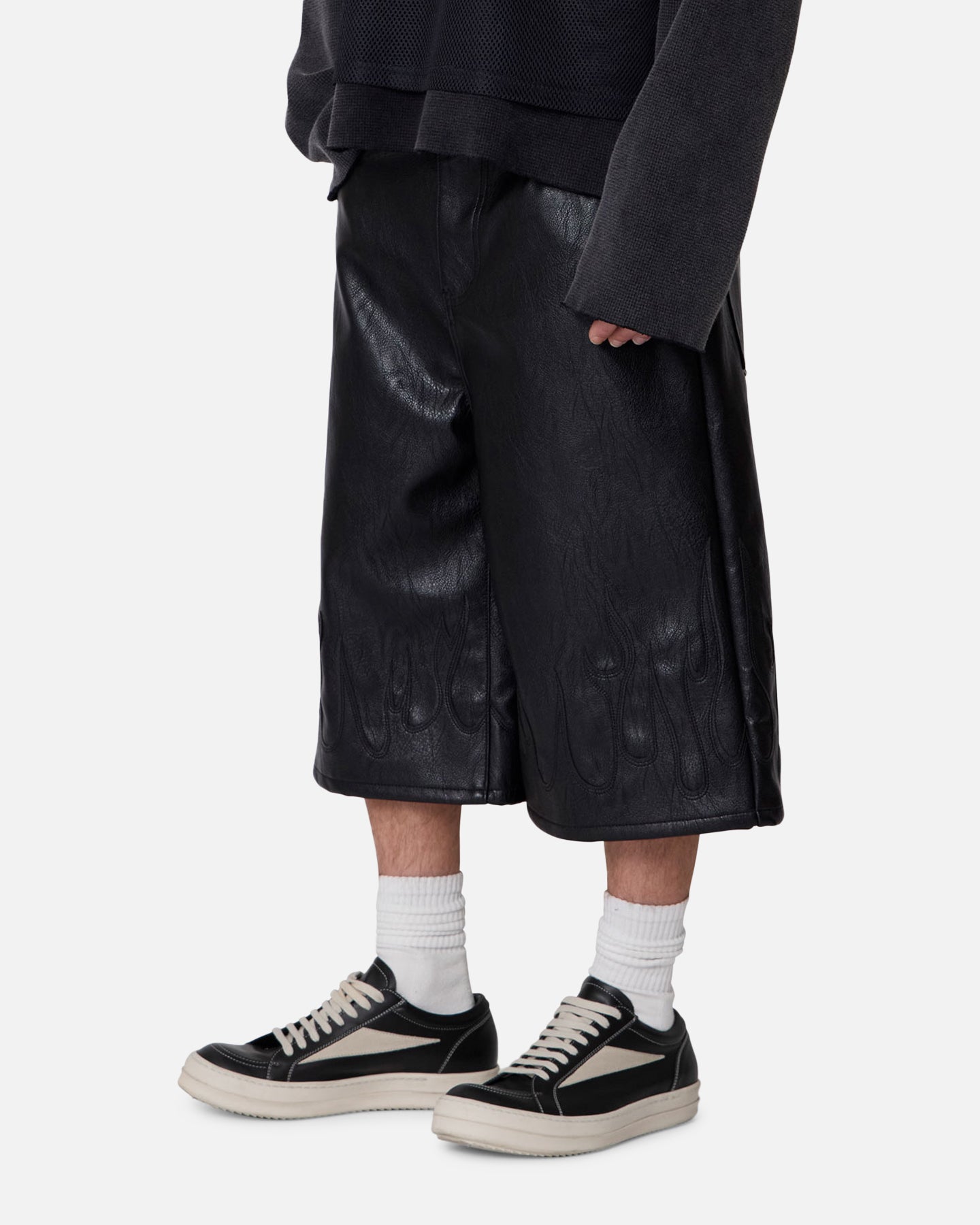 MNML Ultra Baggy Leather Flame Shorts Black