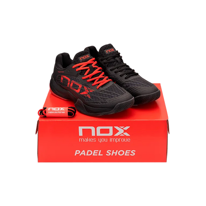Padel Shoes NOX AT10 Lux Negro/Rojo