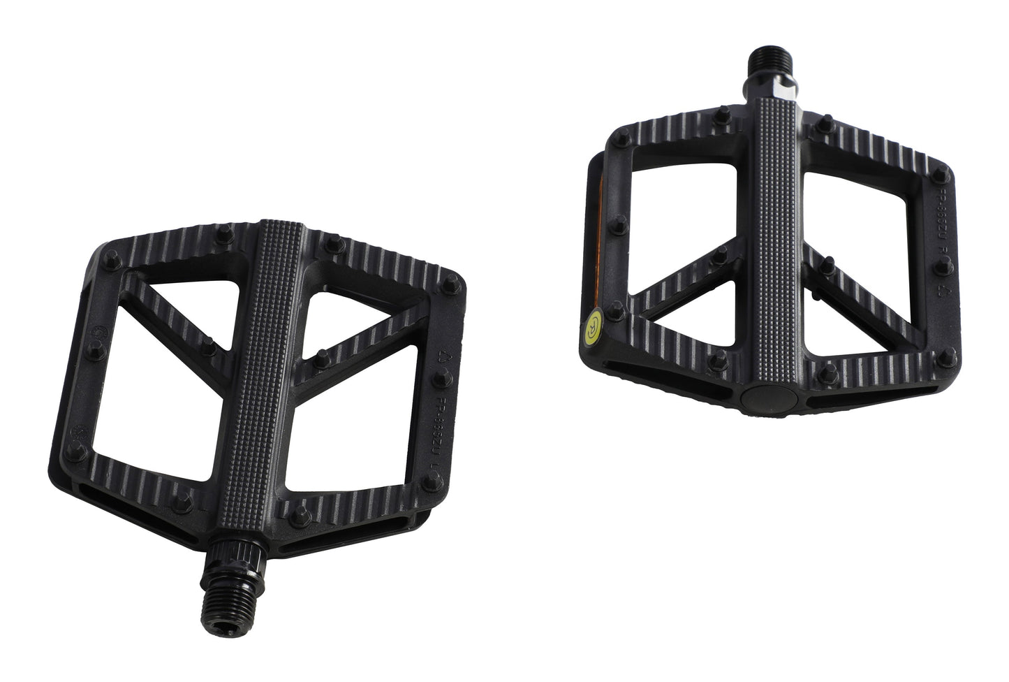 Aventon Pedal Set
