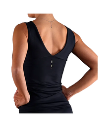 Camiseta Endless Curve Negro