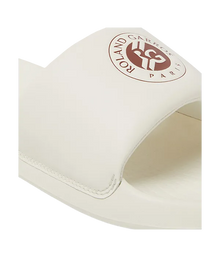 Chanclas Lacoste Serve Slide White 2025