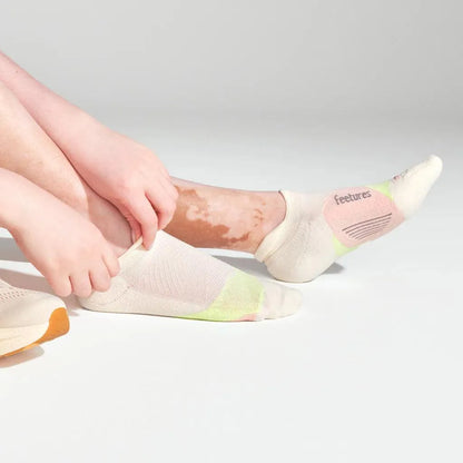 Elite Light Cushion No Show Tab Socks