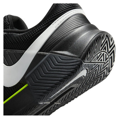 Women's Zoom GP Challenge 1.5 Tennis Shoes Black and White