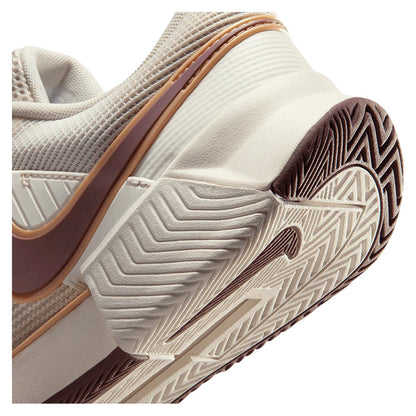 Women's Zoom GP Challenge 1.5 Tennis Shoes Pale Ivory and Tattoo