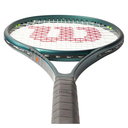 Blade 104 v9.0 Tennis Racquet