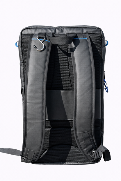 Oktō Pro Elite Paddle Sports Backpack | Black & Blue