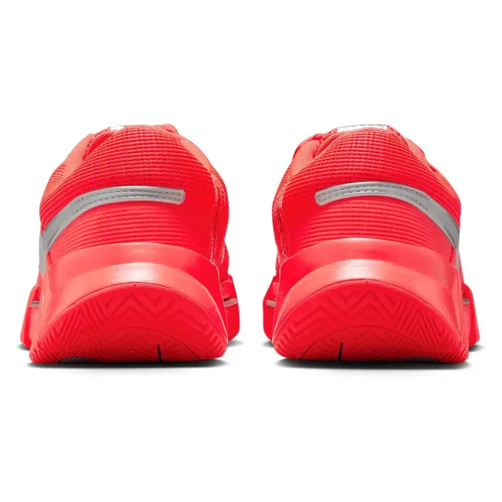 Women's Zoom GP Challenge 1 PRM New York Tennis Shoes Bright Crimson and Metallic SilverTienda Tennis